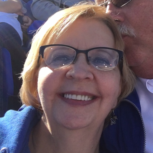 Meet your Posher, Teresa - Picture 1 of 1